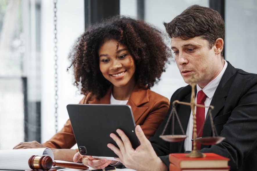 When to Hire a Workers Comp Lawyer