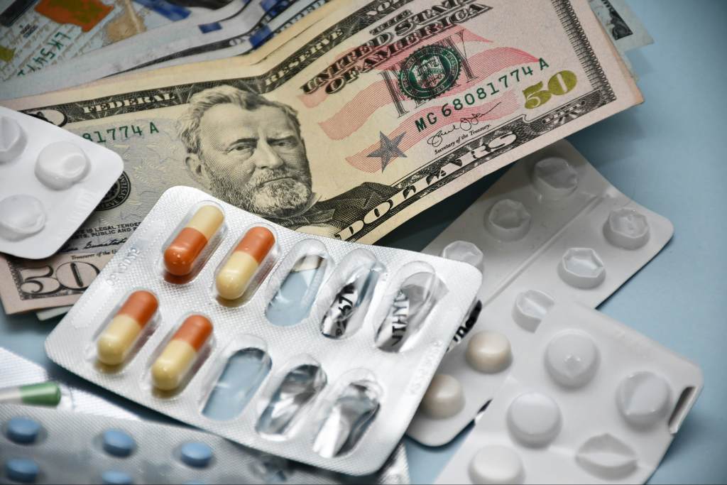 Does Workers’ Comp Cover Medical Bills? What’s Paid & What’s Not